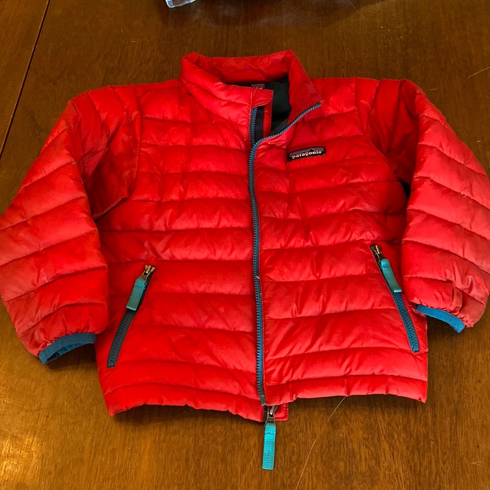Red 3T Patagonia jacket, toddler, play condition